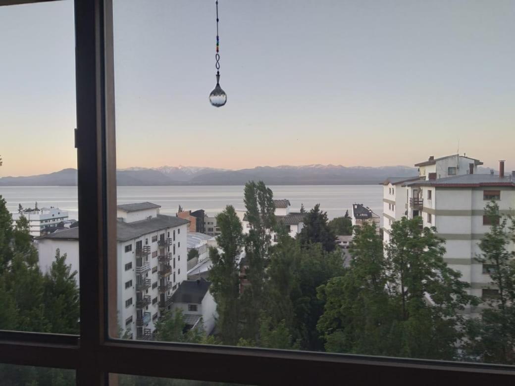 Departamento Js Centrico Con Vistas Al Nahuel Huapi Apartamento *
